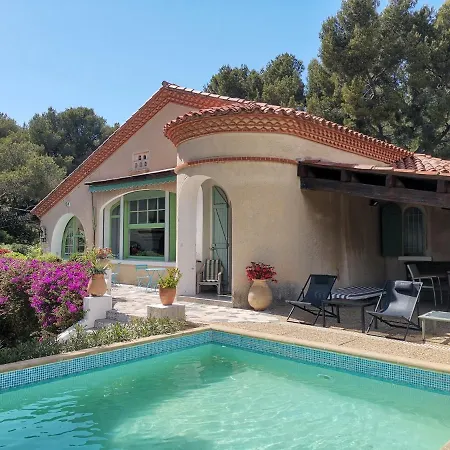 Hostel Cassis Hostel *