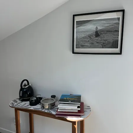 Cassis Hostel Vandrarhem *