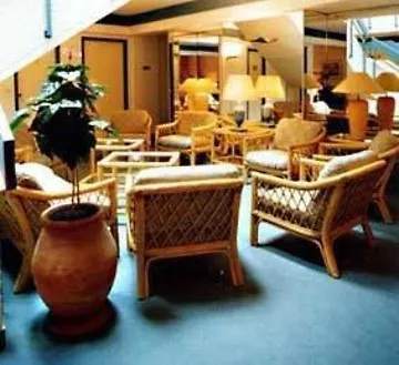 Appartement Grande Bretagne Apartment *